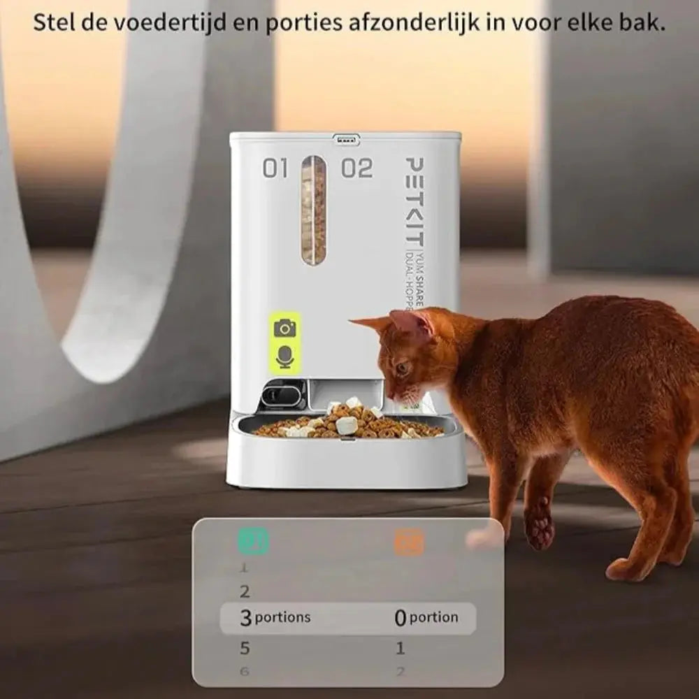 een automatische voerbak voor 2 katten heeft een dubbel doseersysteem. gemaakt door petkit, genaamd yumshare dual