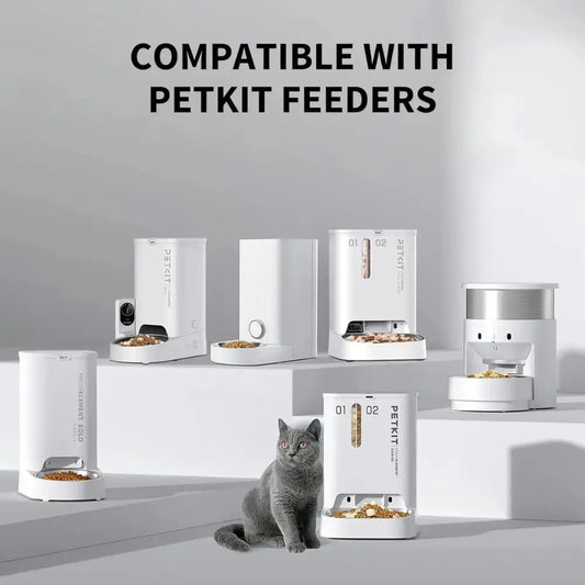 het drooghoudzakje is te gebruken voor all petkit automatische voerbakken zoals hier afgebeeld