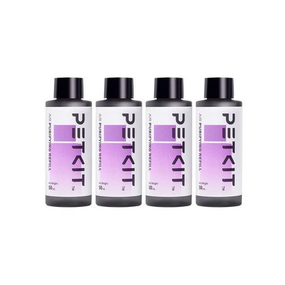 Vier PETKIT Air Purifying Refill flessen in zwart met paars etiket.