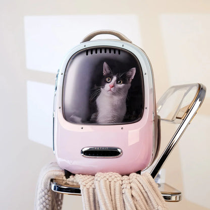 kat in roze reistas voor katten breezy 2 petkit
