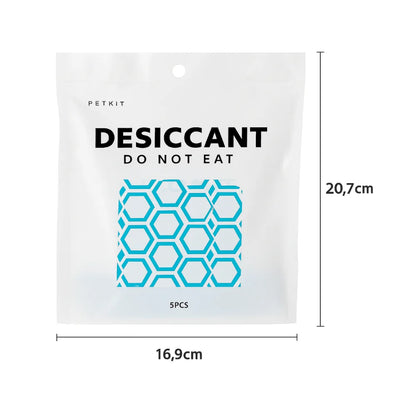 een petkit droogzakje meet 20,7 bij 17cm