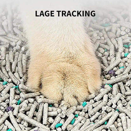 petkit gemengde kattenbakvulling met een poezepoot er op